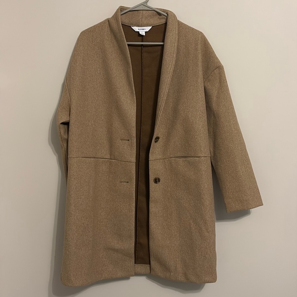 Oversized tan coat